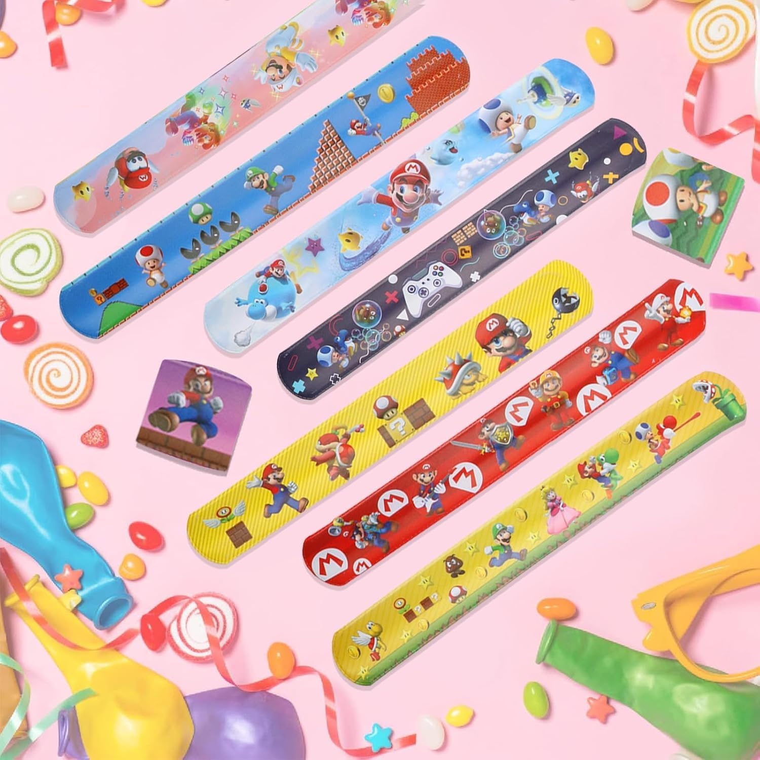 Set cadeaux de fête Mario 98 pièces avec 12 porte-clés, 50 stickers, 20 sacs cadeaux et 16 bracelets – Image 7
